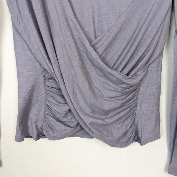 Anthro Akemi + Kin Lavender Grey Cross Drape Ruched Long Sleeve Top Size S - Picture 4 of 9